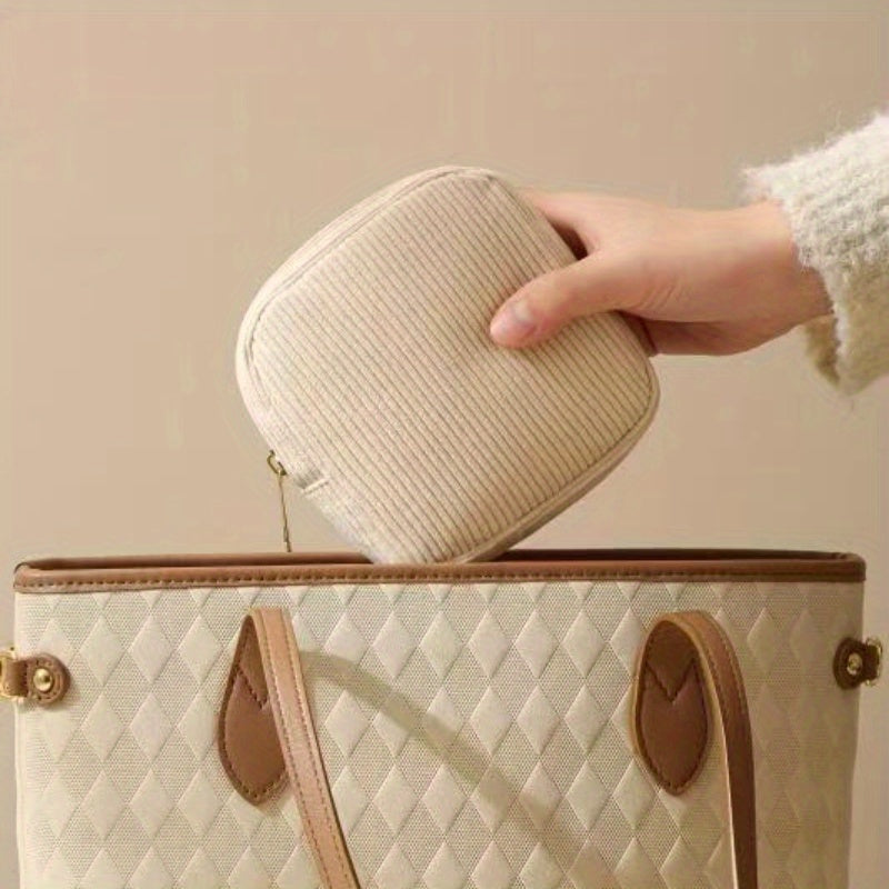 Compact Makeup Bags for Travel, Featuring Zippers, Earphone Storage, Sanitary Napkin Compartments, And Cosmetic Organization. Ideal for Women, These Small Pouches Are Perfect for Lipsticks And Other Cosmetics, Available in a Alpen Store